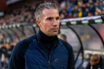 Teleurstelling voor Van Persie: “Was er even goed ziek van”