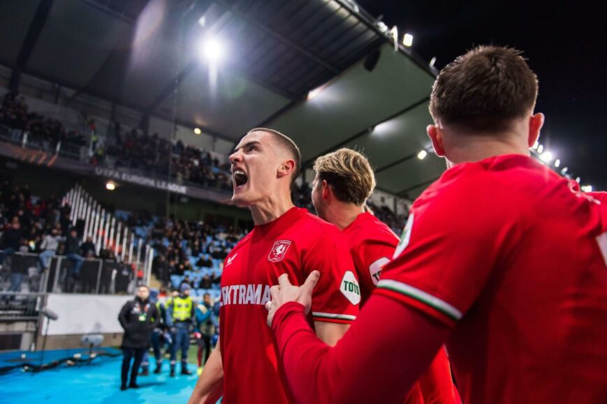 Foto: FC Twente klopt Malmö na twee controversiële besluiten