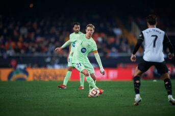 ‘Nieuwe Barcelona-rol voor Frenkie de Jong’