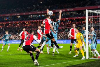 Dolend Feyenoord loopt in eindfase weg bij Sparta